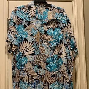Roundtree & yorke Hawaiian shirt